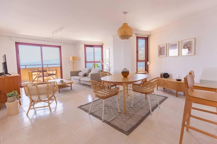 Radazul Beachfront apartment