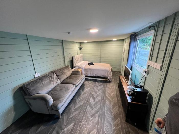 Cozy cabin independent ensuite