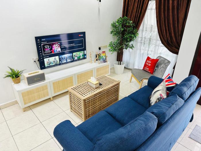 Premium singlestorey Semi-D BM Alma 11pax near Aeon-Lotuss