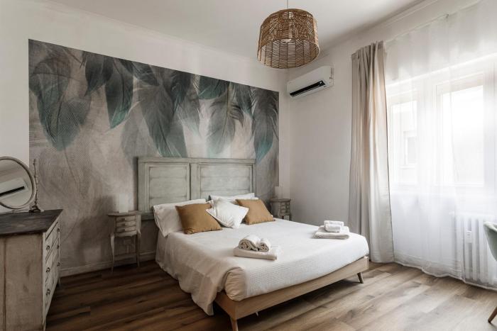 Aurelia 386 Vatican House