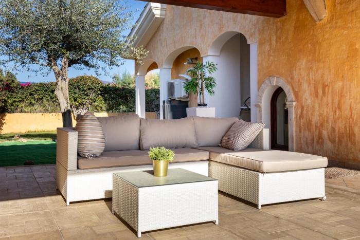 Villa Margot-Garden & Whirpool -5 Min to the beach