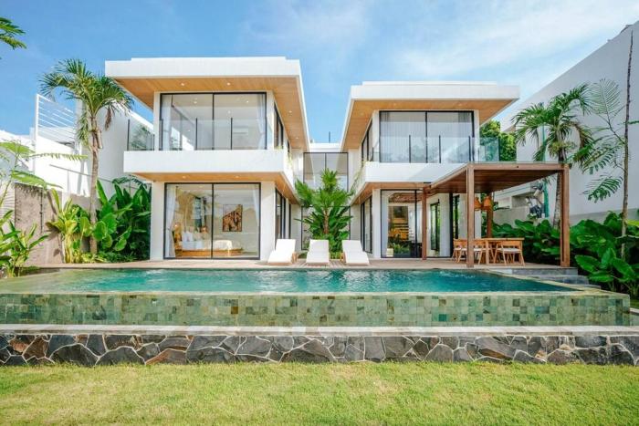 Villa Emuna - Bliss Tropical Villa with Gym near Tanah Lot