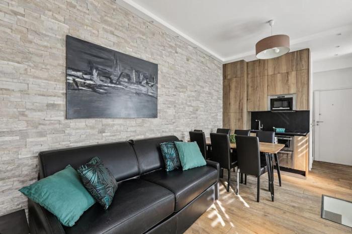 03 Tour Eiffel Appartement pour 7 personnes