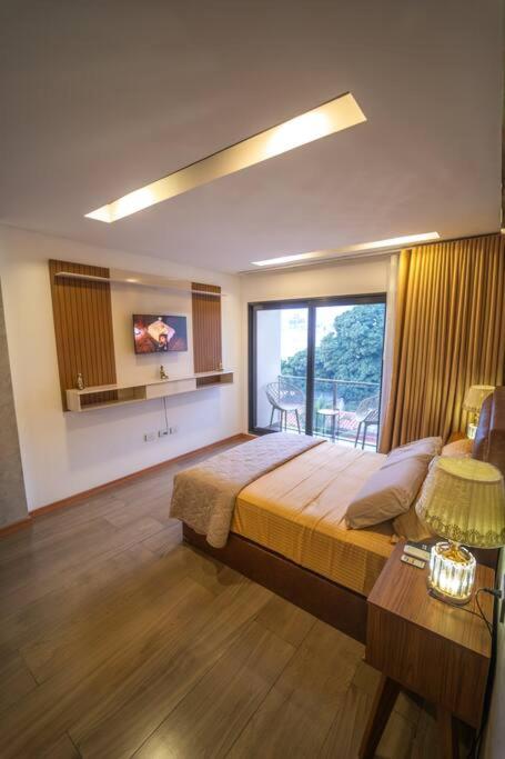 Dpto ejecutivo y lujoso con una explendida vista!