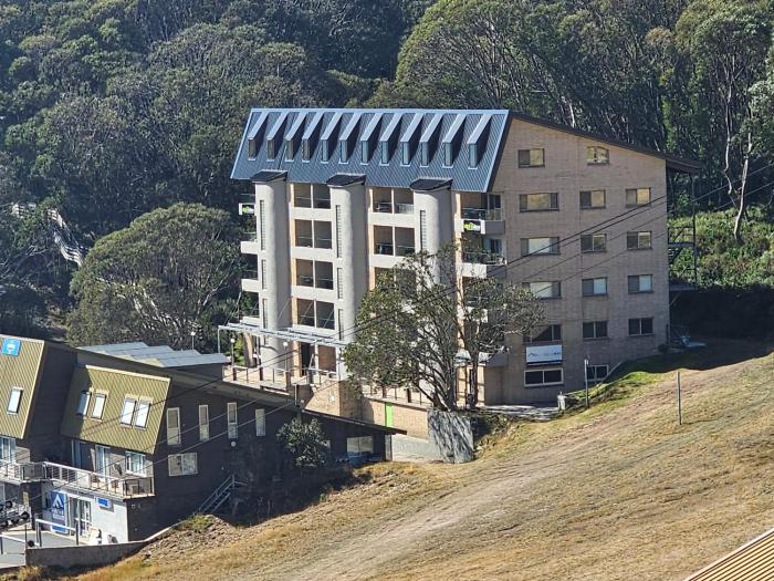 Alpine View Apartments