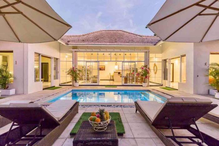 Spacious 2bdr Seminyak walking eat&shop street