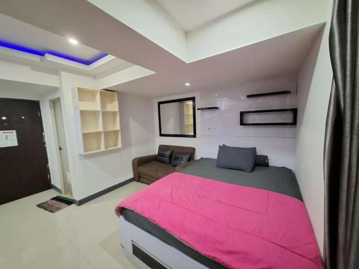 Comfy Rooms Jarrdin Apartment Cihampelas Bandung by Made