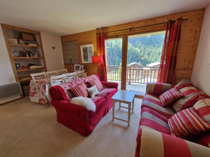 Spacieux appartement 4 pièces pour 6 - 3 chambres - 65m2 - Balcon - Proche télécabine - FR-1-265-308