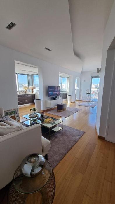 Attico Reale - in Centro, tra Stazione e Bari Vecchia