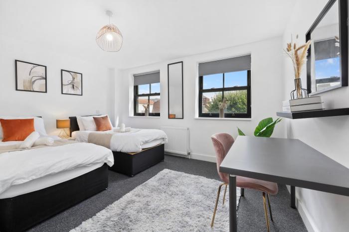 Bright Cosy Greenwich - 3 Bedroom Apartment 5 Beds - Free Parking