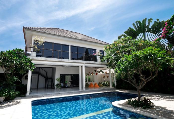 Comfortable 5 Bedroom Villa in Seminyak by Nami Bali