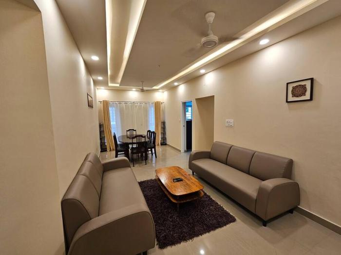 2 BHK APT in RustamBagh - Indranagar