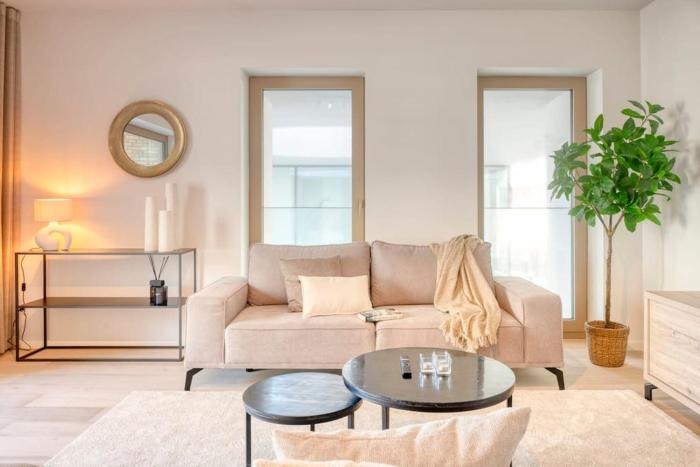 Sunny Seaview Sanctuary in Ostend w Parking