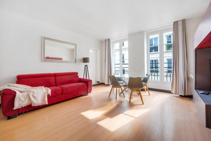 Paris Marais Maison Lombard