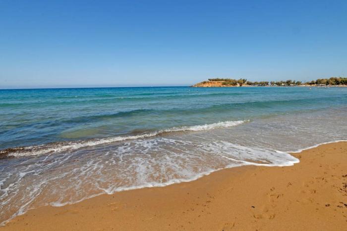 Astrinos Apartment Simple cozy comfortable close to the beach