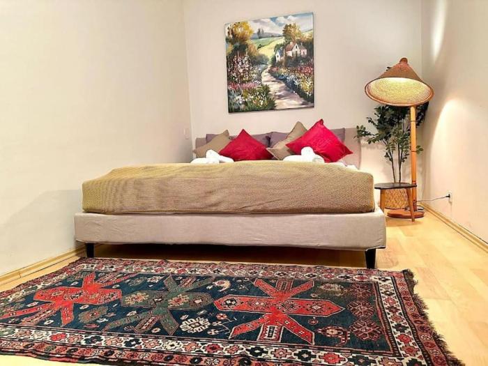 Next To First District, Traditional Vienna Apartment