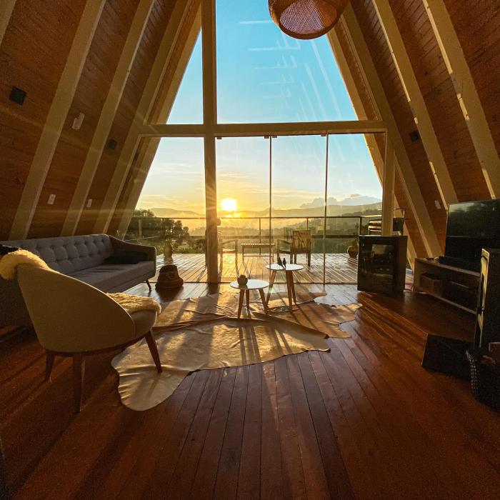 Casa Di Legno Cabana incrível com vista para as montanhas