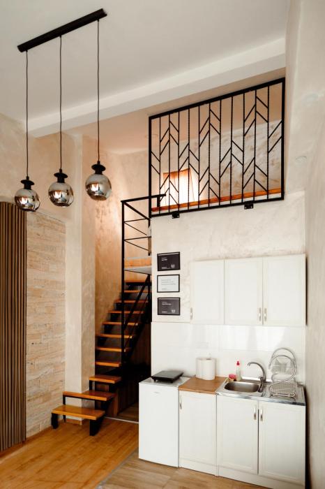 CROWNE Stan11550 Sopstveno Parking Mesto