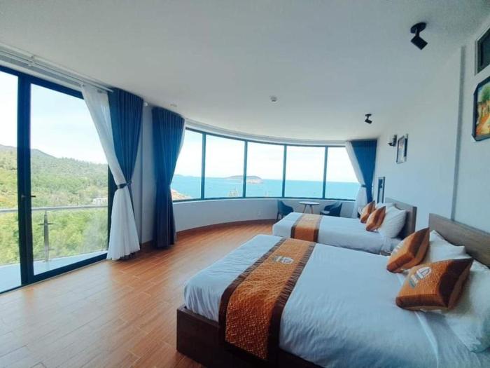 RUBEACH HOTEL & REROST