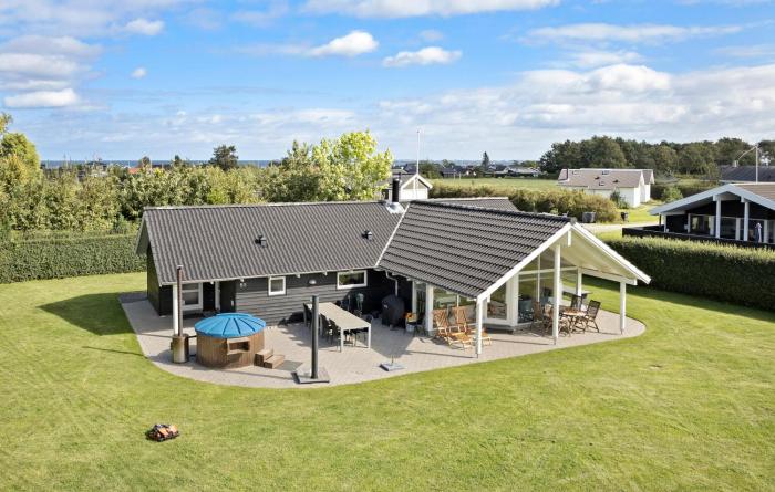 Holiday Home Thorsvej Otterup V