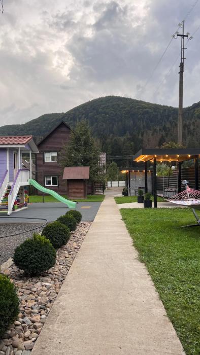 Гостинний двір" Живиця" ЧАН