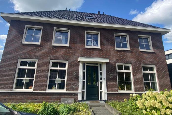 Room D no bathroom, geen badkamer