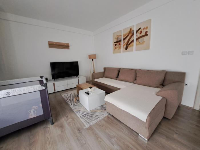 City Parkview Apartment