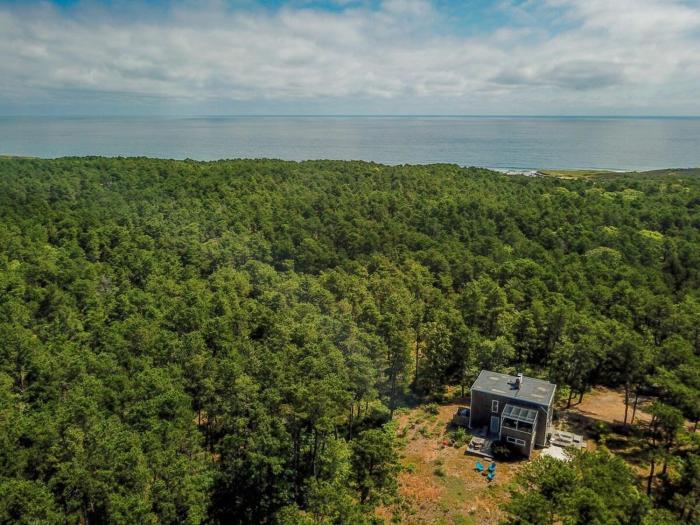 National Seashore w Modern Architecture