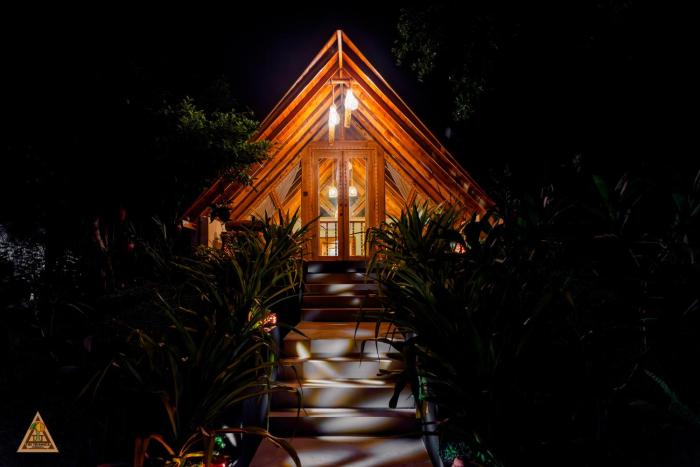 The Triangle Tangalle