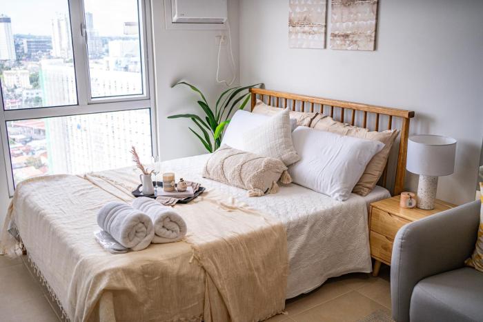 Cebu IT Park Pool Wifi 24h Checkin