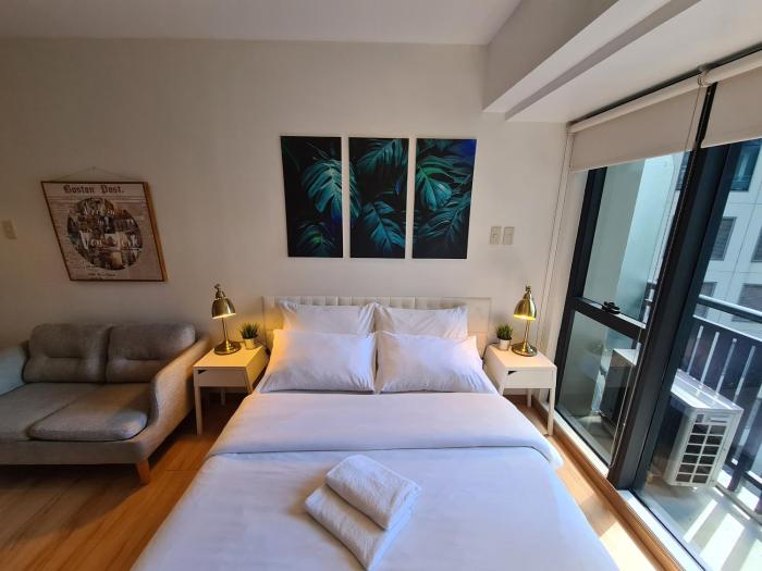 Scandi Inspired Studio in Knightsbridge, Makati