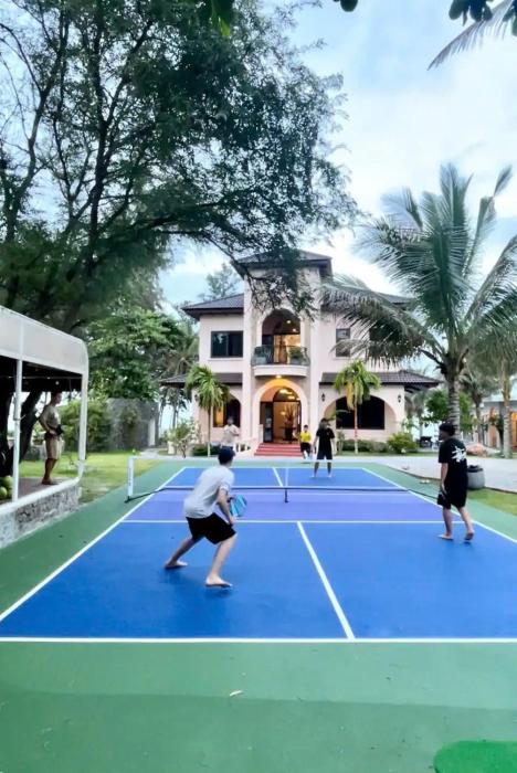 Villa C62 - Private Swimming Pool 100M2 - In Stunning Sea Front Location