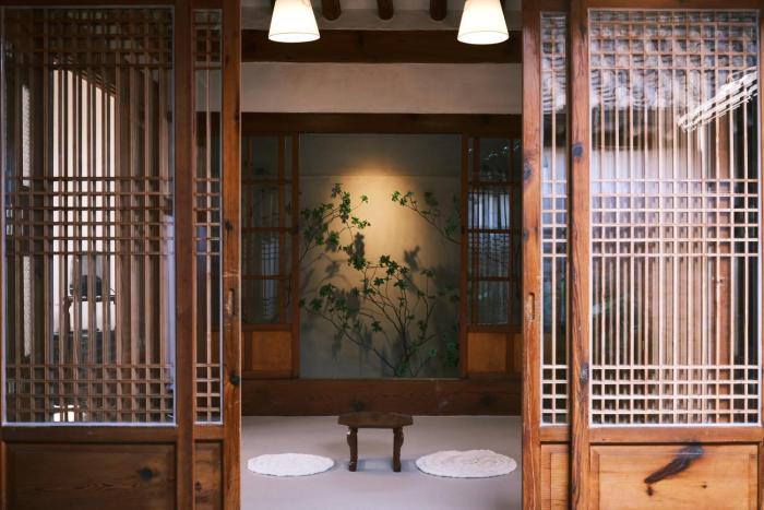 Unwadang Private Luxury Hanok House in bukchon