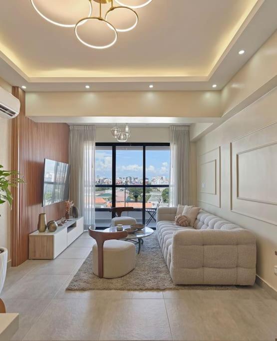 BELLA VISTA 1 bedroom luxury8th floor rooftop pool