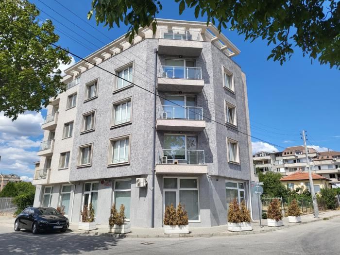 Апартамент Димана