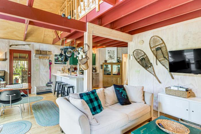 Riverside Retreat in Crosby Pet Friendly!