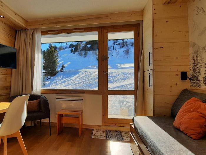 Appartement cosy, accès direct aux pistes, Méribel - FR-1-355-261