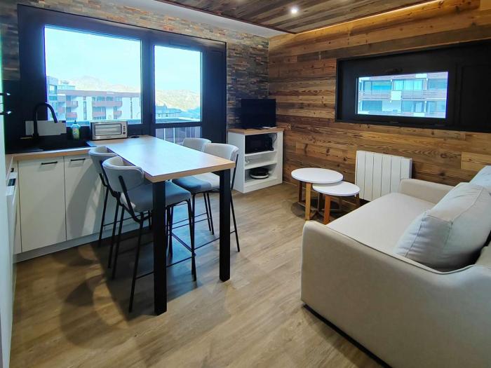 Appart cosy 4 pers rénové au cœur de Val Thorens avec accès aux pistes - FR-1-545-49