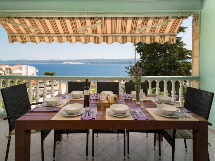 Apartments Tomas - Four Bedroom Apartment with Balcony A4