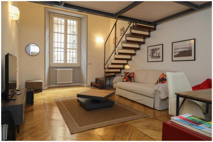 Loasi in piazza Bodoni