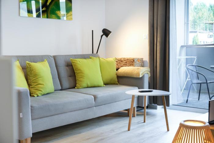 APARTAMENTY "LA VILLA" SUITE z salonem, sypialnią, prywatnym parkingiem, blisko centrum - Słoneczna Polana