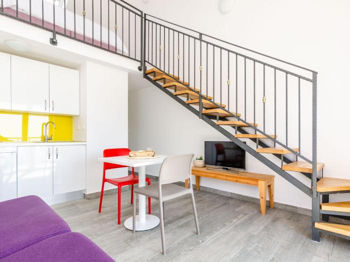 Apartments Villa Lukas - No 10 Gallery Studio Apartment with Balcony and Sea View