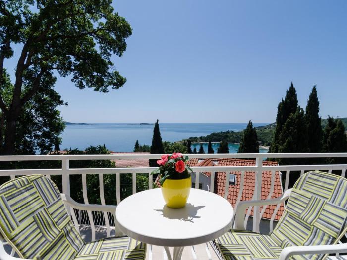 Apartments Marmo - Comfort One Bedroom Apartment with Balcony and Sea View Apartman 2