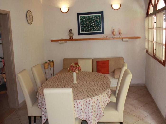 Apartments Paloc - Bungalow with Garden view