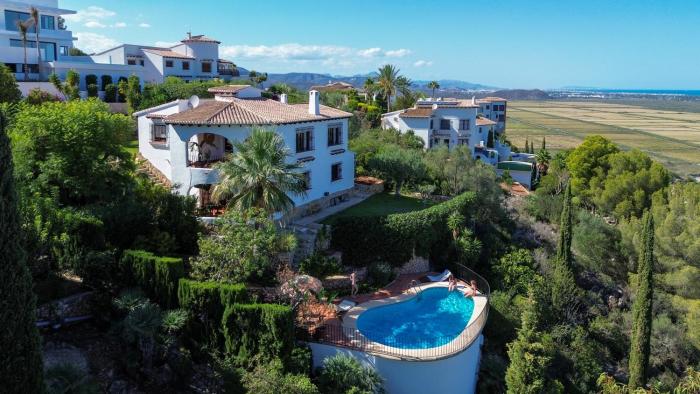 La Casa Familia Costa Blanca