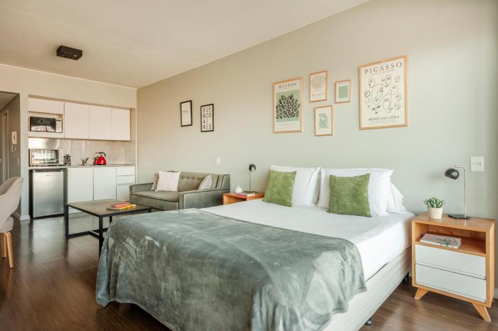 High End Cozy Apt at CENTRAL RECOLETA -Amazing View- powered by Argenhost 12H