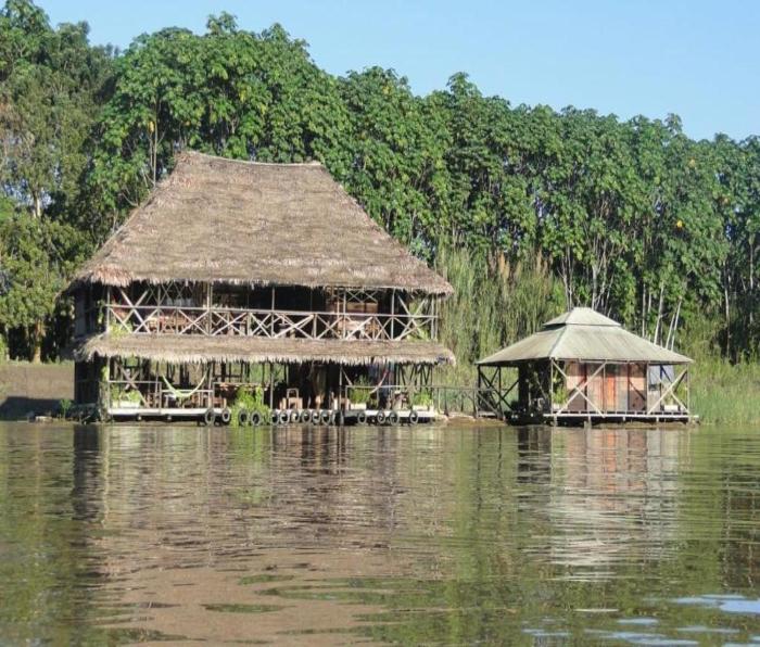 Cabaña Flotante Kurupira