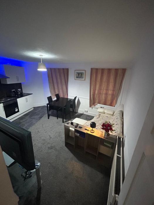 2 Bedroom Apartments