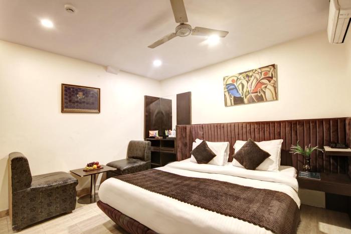 Hotel WK Comfort - Near White Clove