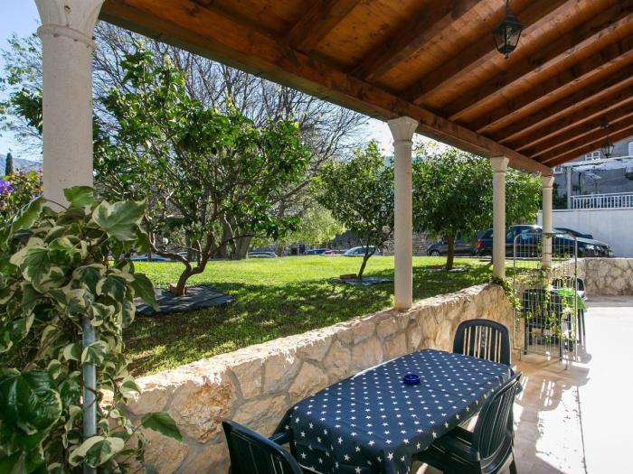 Apartments Radic - Studio Apartment 2-3 Adults - Kneza Domagoja Street - BR 1